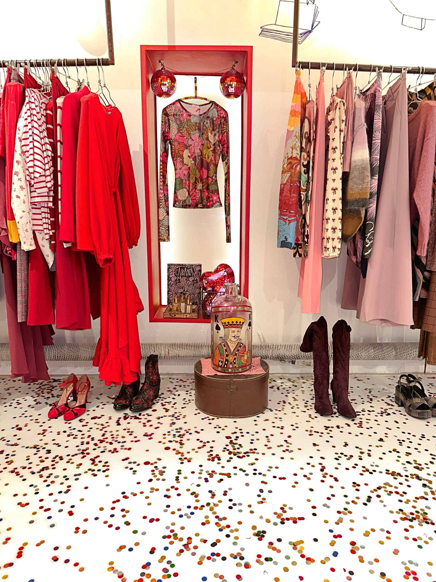 Wait and See shop
