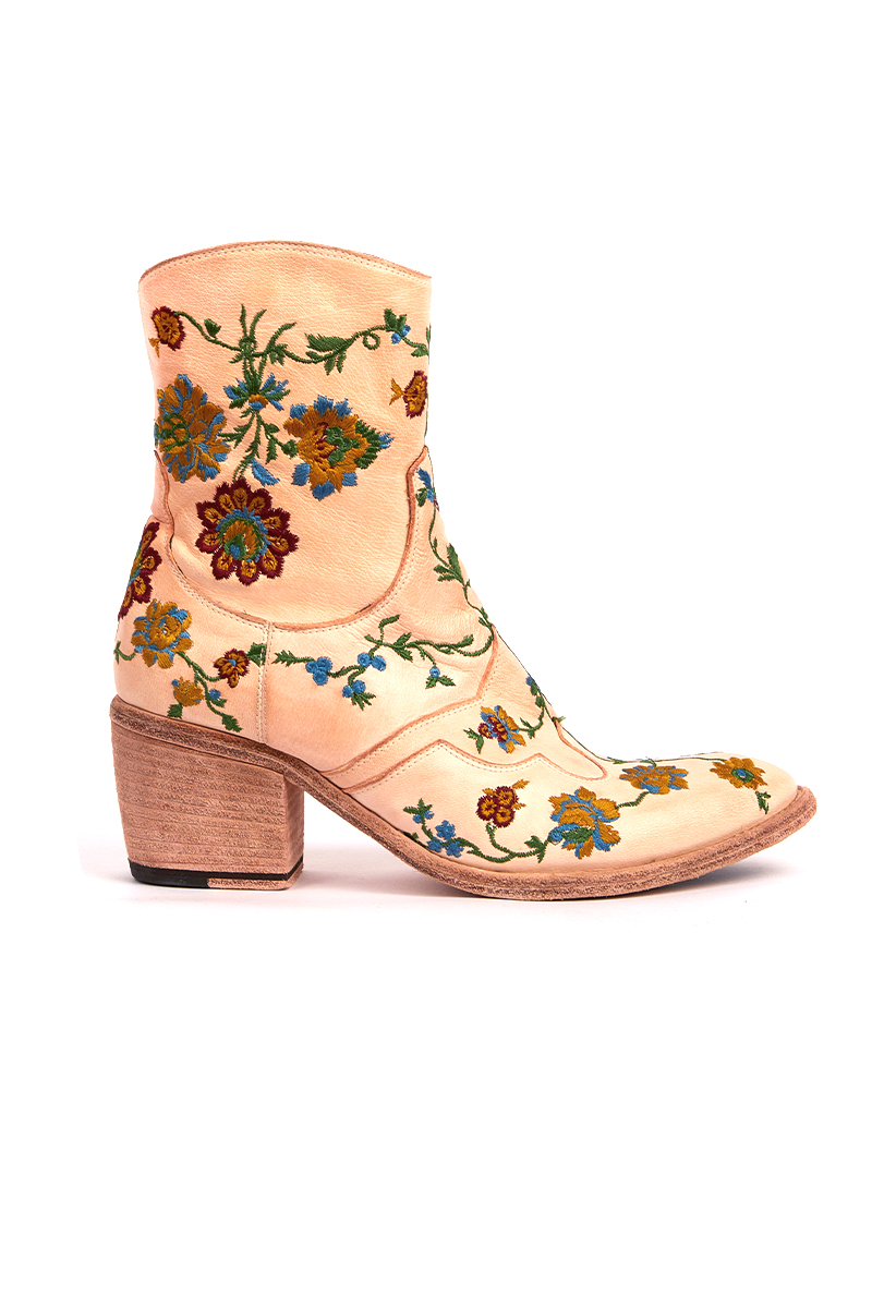 billig Hurtig Hvor fint Shop Fauzian Jeunesse Floral Embroidered Ankle Boots | Wait and See