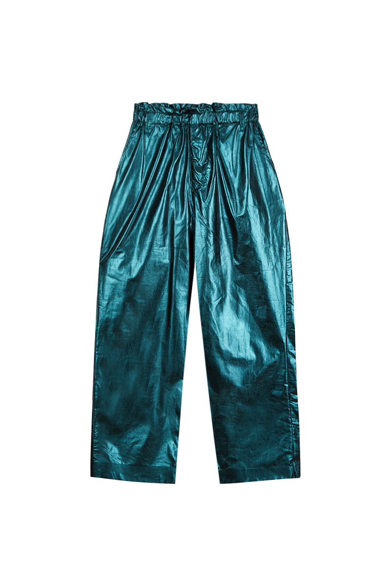 Pantaloni verde sale bottiglia