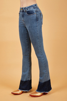 Jeans svasati bicolore blu image