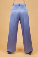Pantaloni in raso blu pervinca image