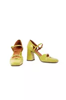 Sulphur yellow patent leather pumps  image