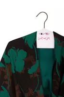 Giacca kimono con stampa floreale verde smeraldo e nero image